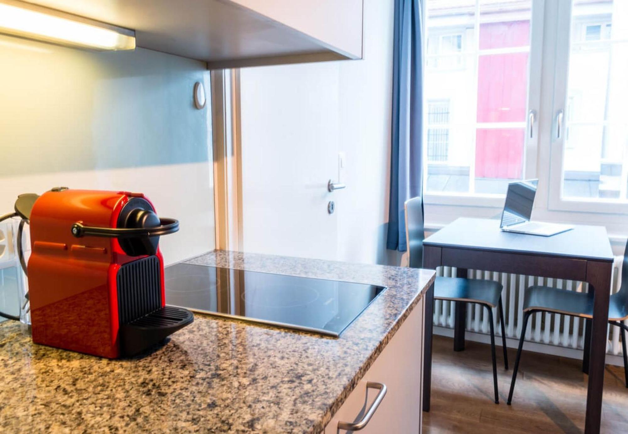 Hitrental Schmidgasse - Apartments Zürich Eksteriør bilde