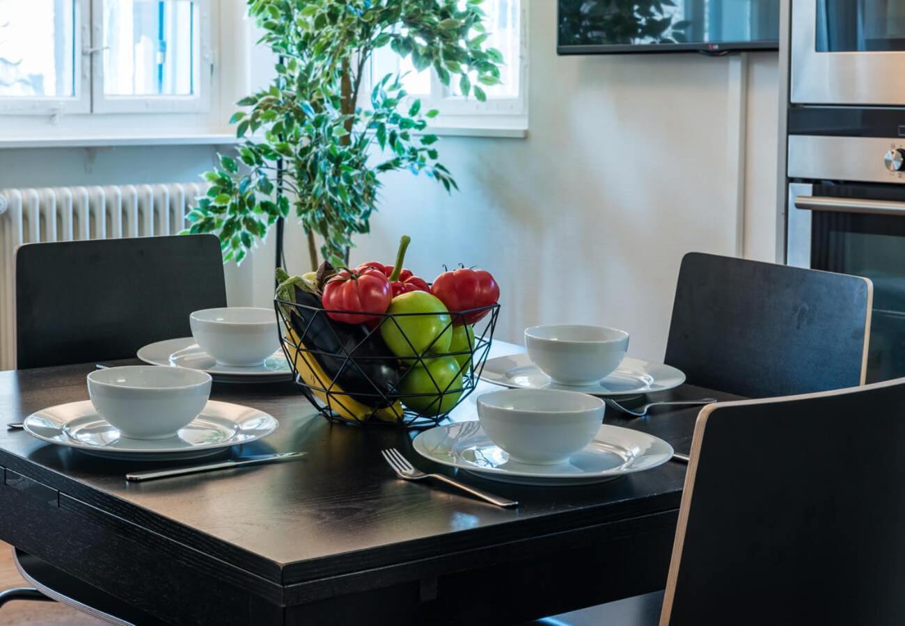 Hitrental Schmidgasse - Apartments Zürich Eksteriør bilde